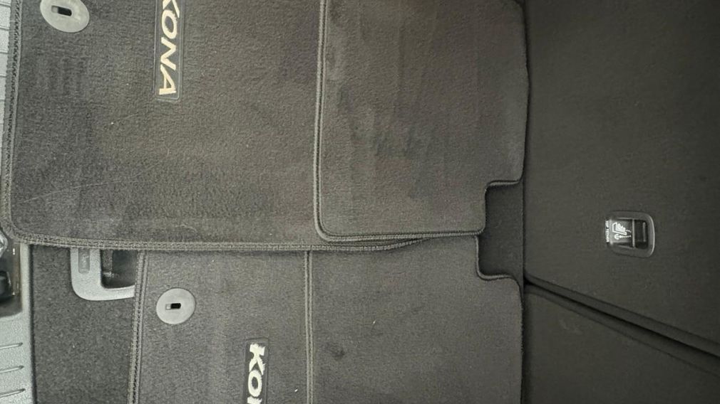 Hyundai Kona Essential 2022 d&rsquo;occasion à vendre - 12