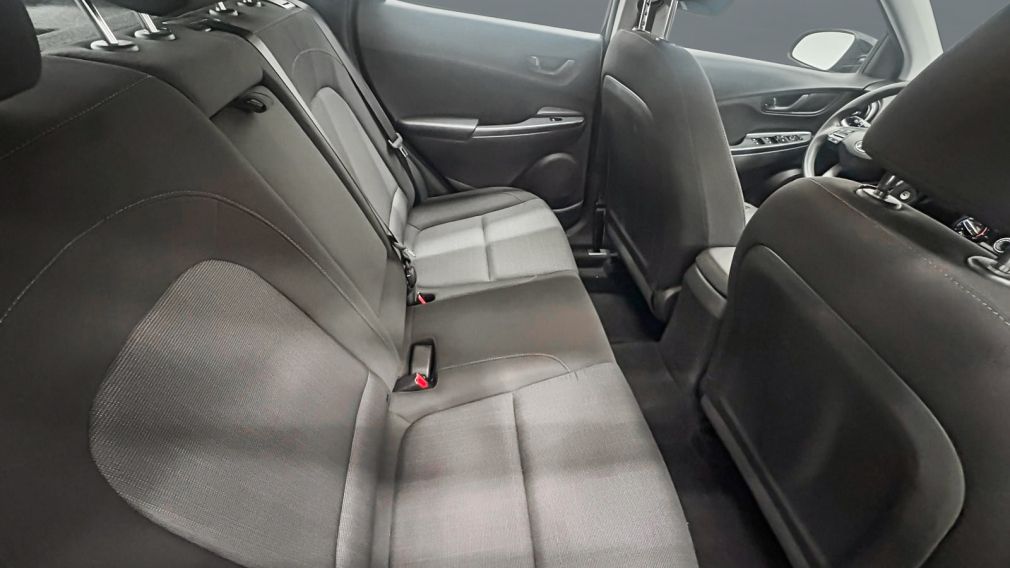 Hyundai Kona Essential 2022 d&rsquo;occasion à vendre - 10