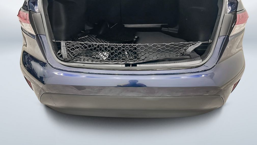 Toyota Corolla LE 2023 d&rsquo;occasion à vendre - 12