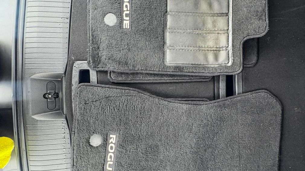 Nissan Rogue Platinum 2021 d&rsquo;occasion à vendre - 14