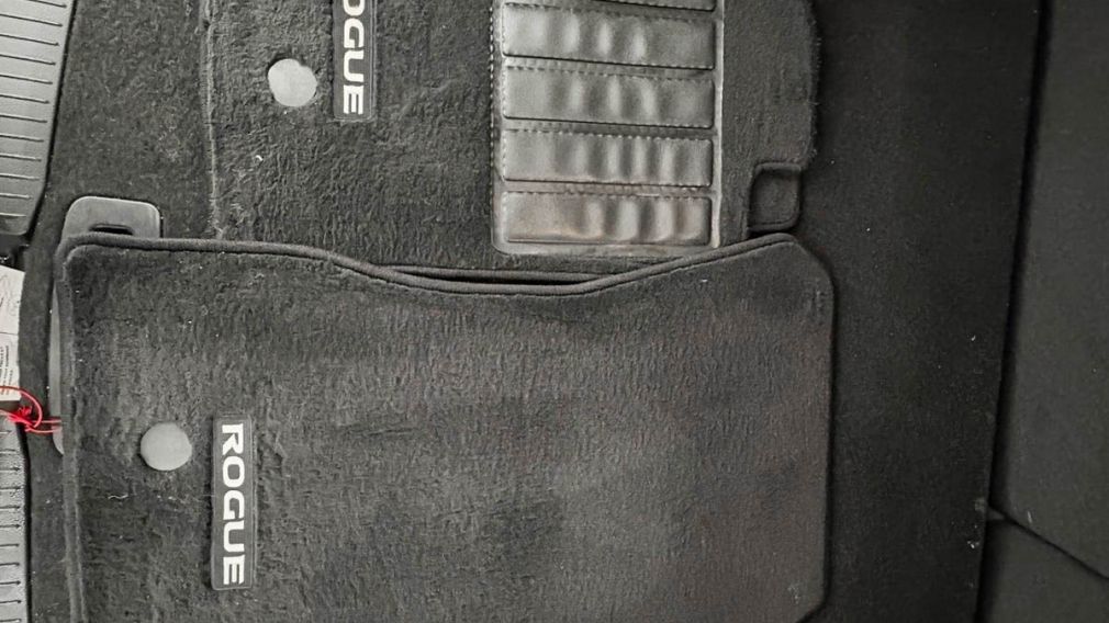 Nissan Rogue SV 2021 d&rsquo;occasion à vendre - 13