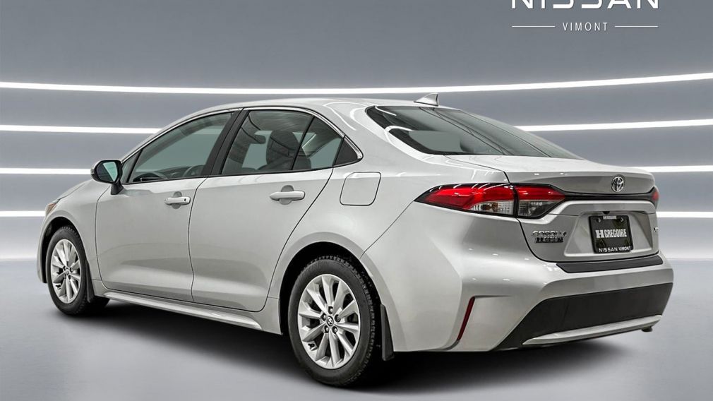 Toyota Corolla XLE 2022 d&rsquo;occasion à vendre - 7