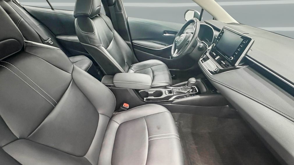 Toyota Corolla XLE 2022 d&rsquo;occasion à vendre - 9