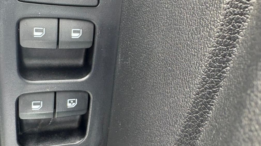 Hyundai Venue Ultimate 2023 d&rsquo;occasion à vendre - 14