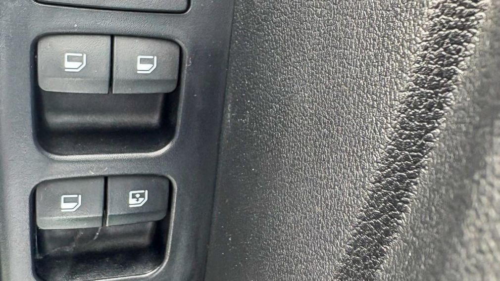 Hyundai Venue Ultimate 2023 d&rsquo;occasion à vendre - 14