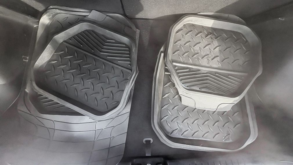 Hyundai Venue Ultimate 2023 d&rsquo;occasion à vendre - 12