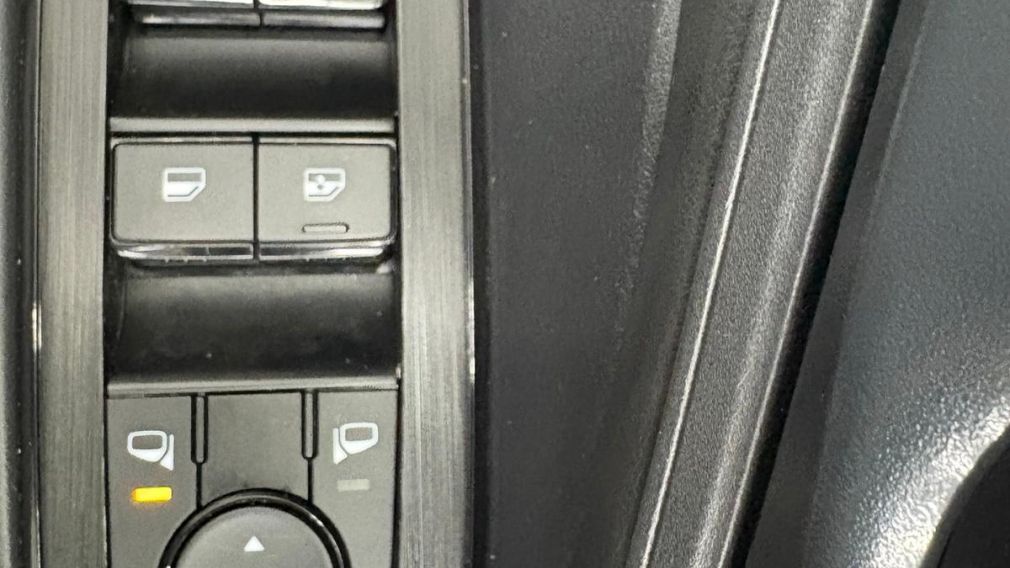 Nissan Rogue S 2024 d&rsquo;occasion à vendre - 14