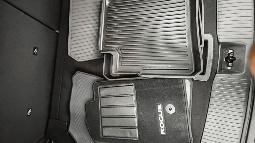 Nissan Rogue SL 2023 d&rsquo;occasion à vendre - 13
