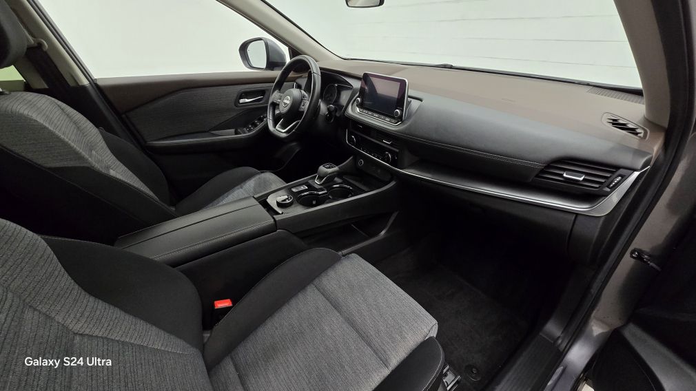 Nissan Rogue SV Moonroof 2023 d&rsquo;occasion à vendre - 9
