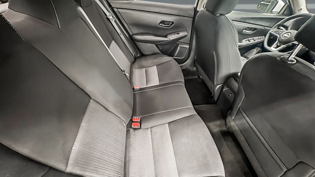 Nissan Sentra SV 2024 d&rsquo;occasion à vendre - 10