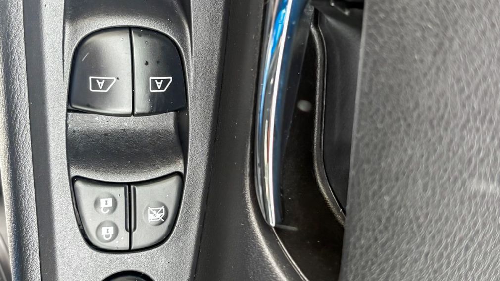 Nissan Kicks SV 2024 d&rsquo;occasion à vendre - 18