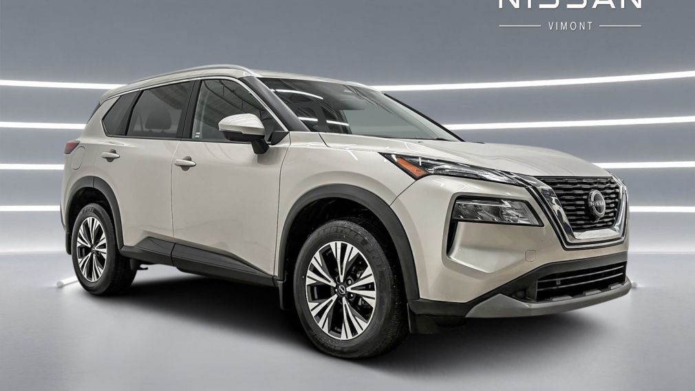 Nissan Rogue SV Moonroof