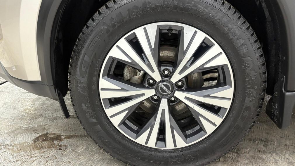 Nissan Rogue SV Moonroof 2023 d&rsquo;occasion à vendre - 18