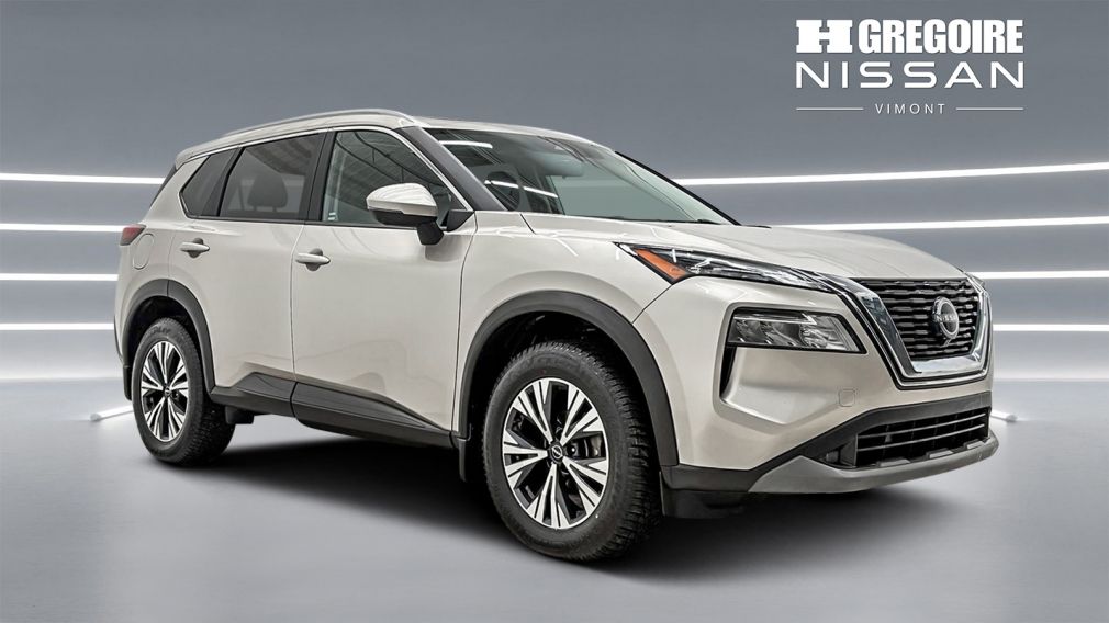 Nissan Rogue SV Moonroof