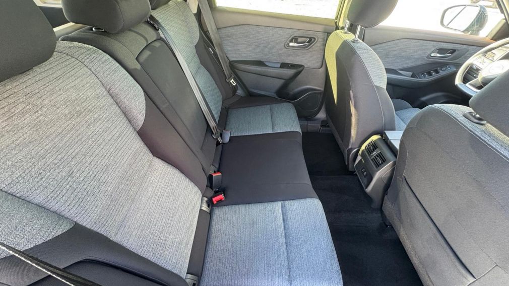 Nissan Rogue SV Moonroof 2023 d&rsquo;occasion à vendre - 16