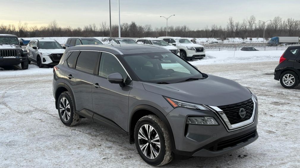 Nissan Rogue SV Moonroof