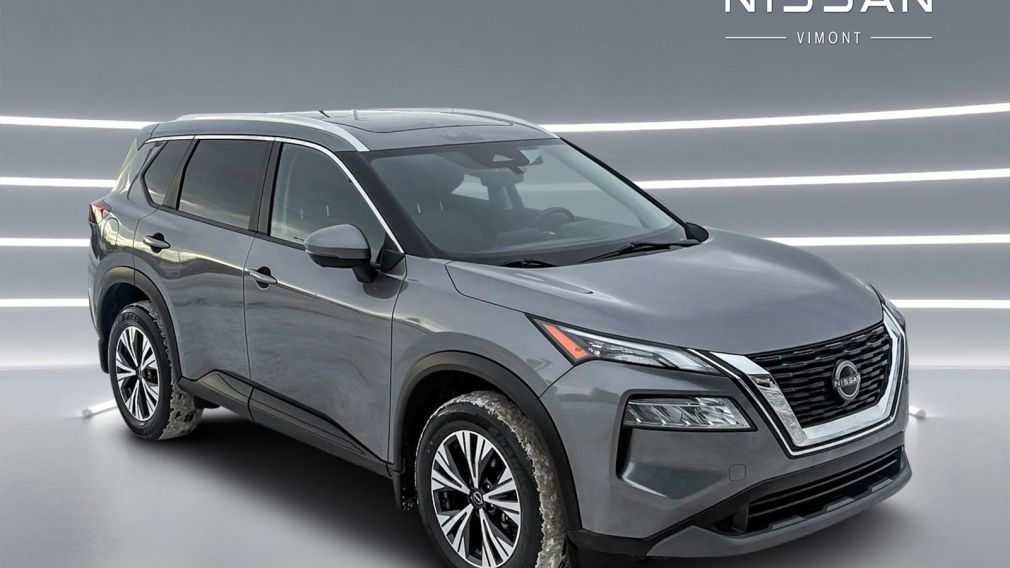 Nissan Rogue SV Moonroof