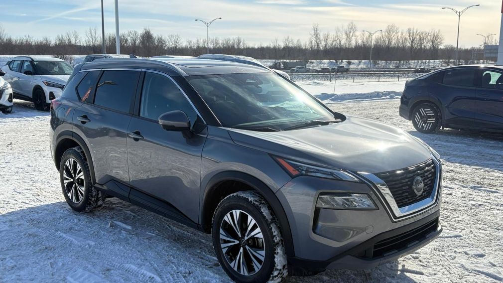 Nissan Rogue SV Moonroof