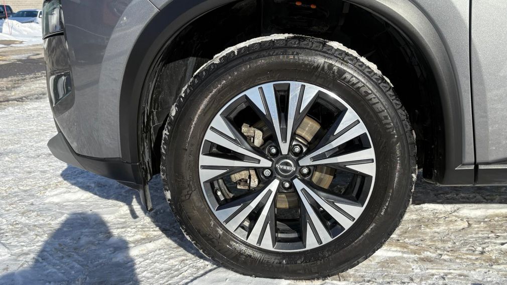 Nissan Rogue SV Moonroof 2023 d&rsquo;occasion à vendre - 18