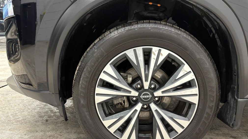 Nissan Rogue SV Moonroof 2023 d&rsquo;occasion à vendre - 18