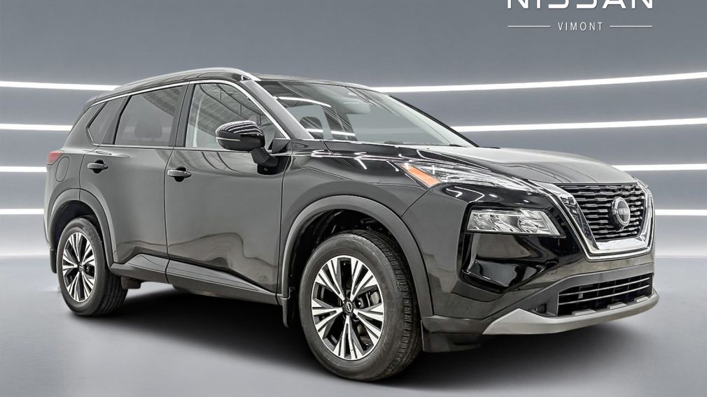 Nissan Rogue SV Moonroof