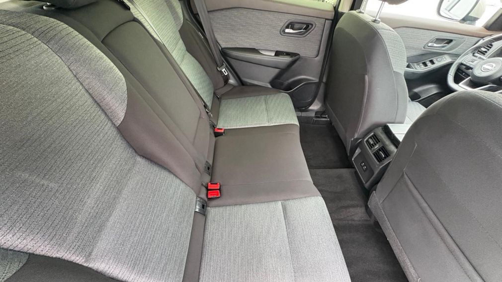 Nissan Rogue SV Moonroof 2023 d&rsquo;occasion à vendre - 10