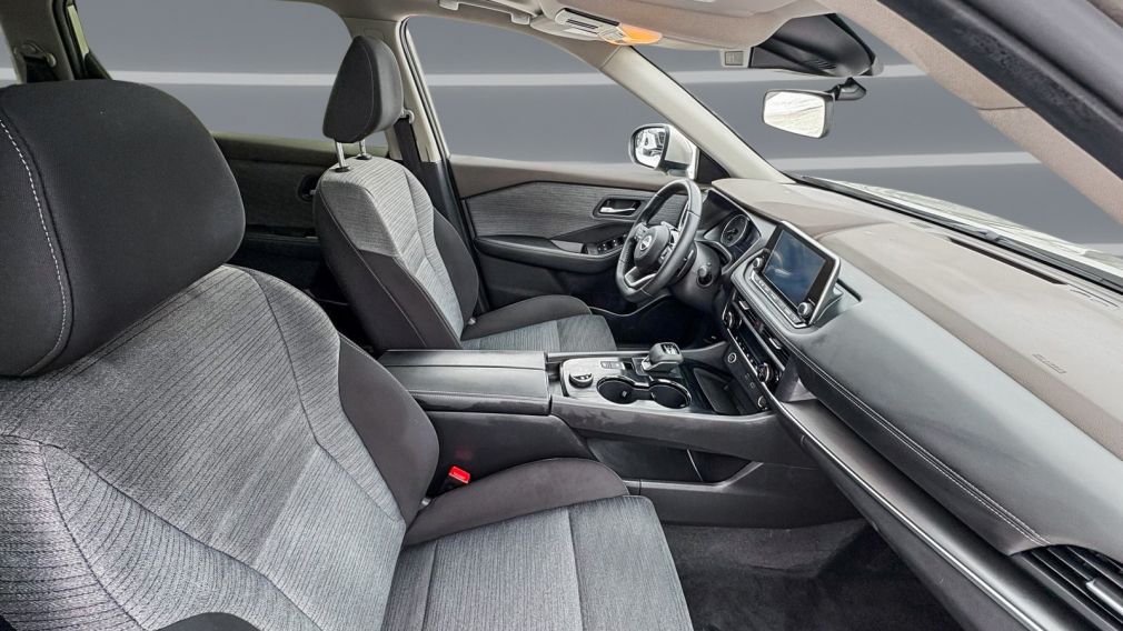 Nissan Rogue SV Moonroof 2023 d&rsquo;occasion à vendre - 9