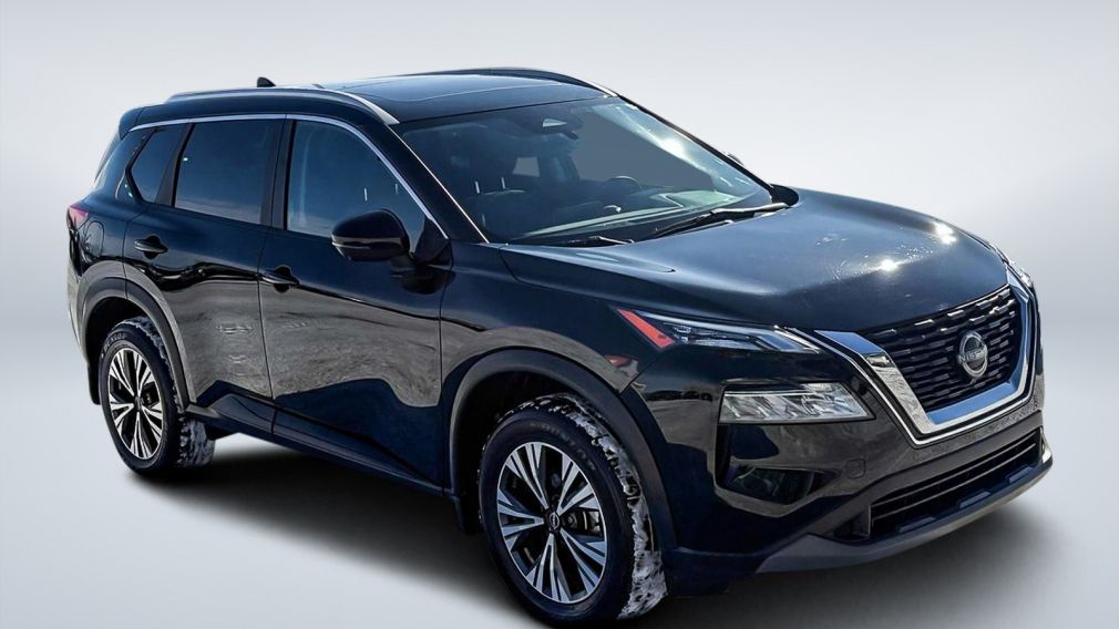 Nissan Rogue SV Moonroof