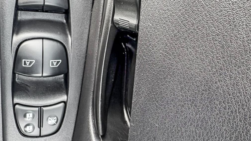 Nissan Kicks S 2024 d&rsquo;occasion à vendre - 14