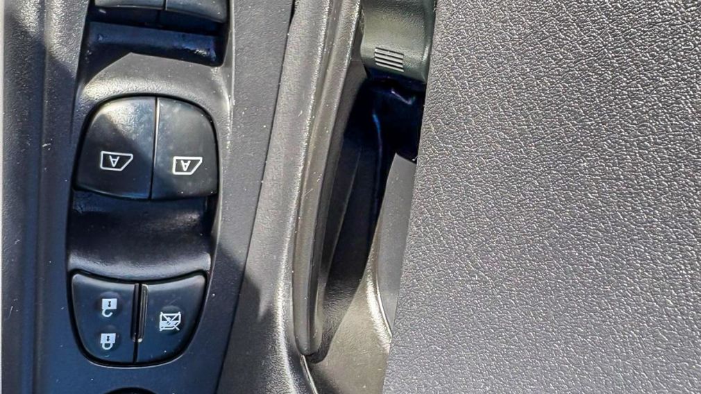 Nissan Kicks S 2024 d&rsquo;occasion à vendre - 14