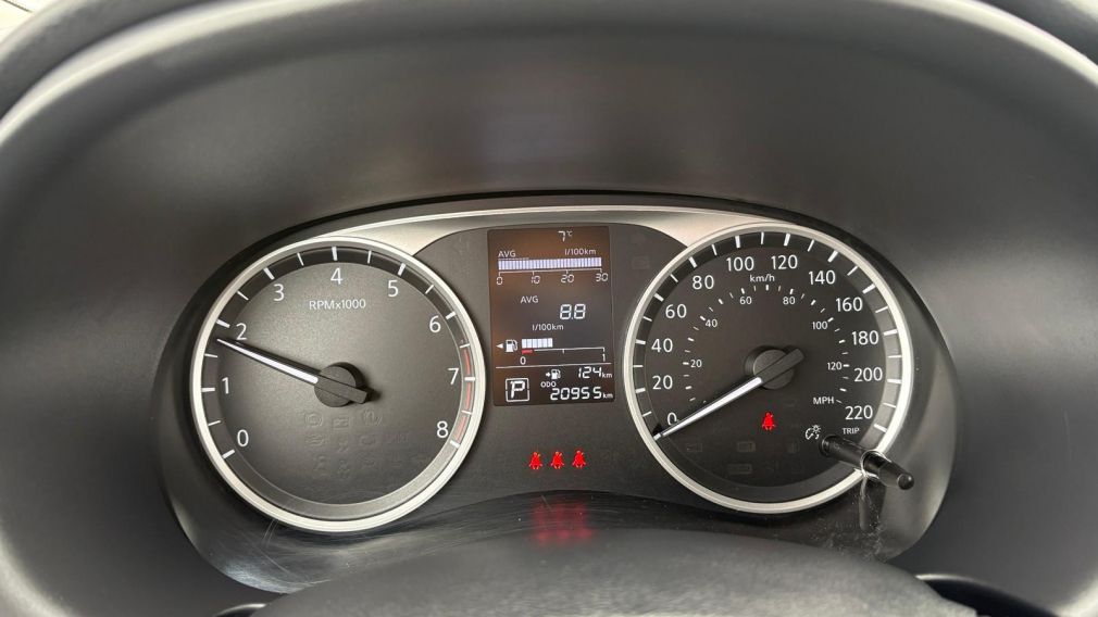 Nissan Kicks S 2024 d&rsquo;occasion à vendre - 15