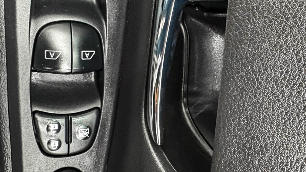 Nissan Kicks SV 2024 d&rsquo;occasion à vendre - 15