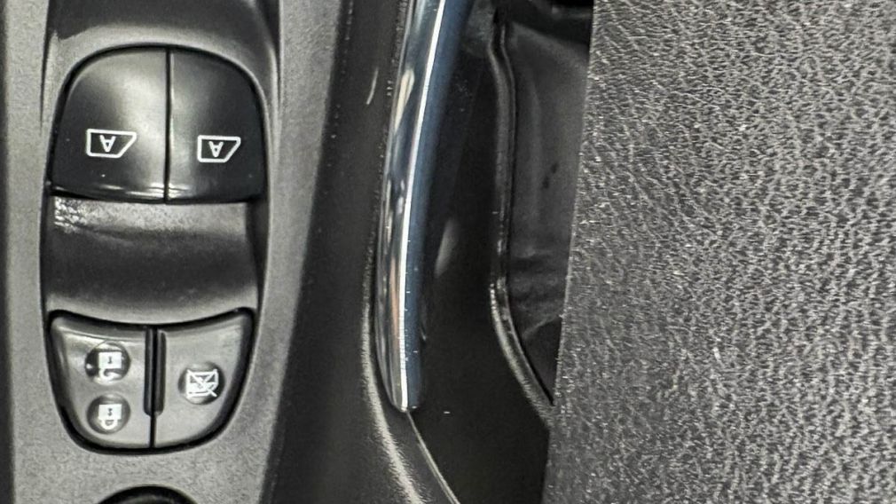 Nissan Kicks SR 2024 d&rsquo;occasion à vendre - 10