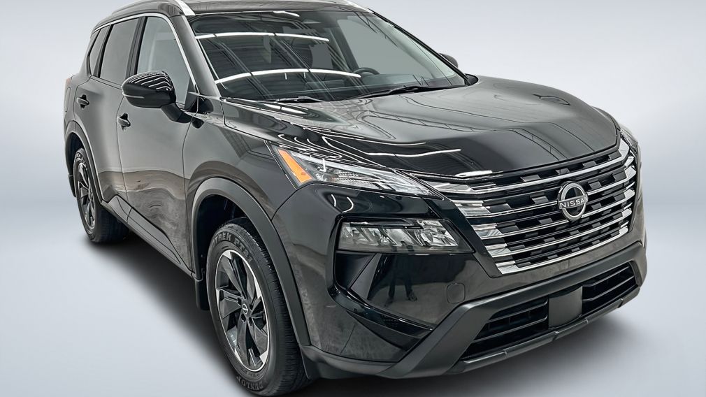 Nissan Rogue SV Moonroof