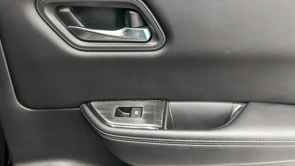 Nissan Rogue SV Moonroof 2024 d&rsquo;occasion à vendre - 11