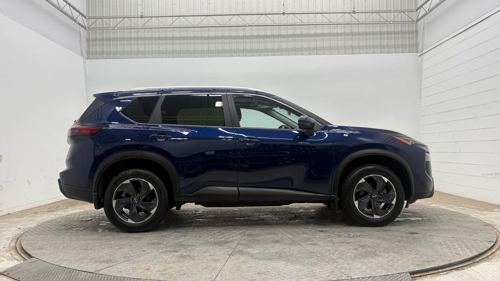 Nissan Rogue SV Moonroof 2024 d&rsquo;occasion à vendre - 4