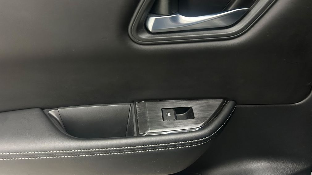 Nissan Rogue SV Moonroof 2024 d&rsquo;occasion à vendre - 12