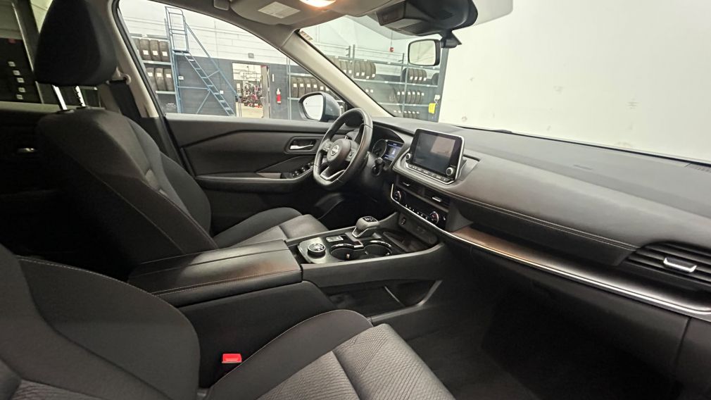 Nissan Rogue SV Moonroof 2024 d&rsquo;occasion à vendre - 9