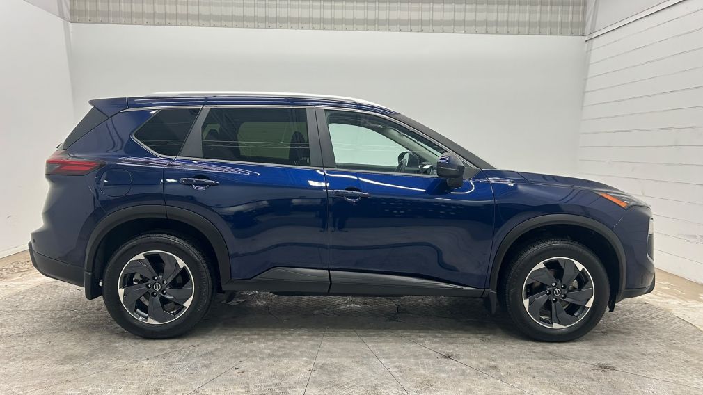 Nissan Rogue SV Moonroof 2024 d&rsquo;occasion à vendre - 4
