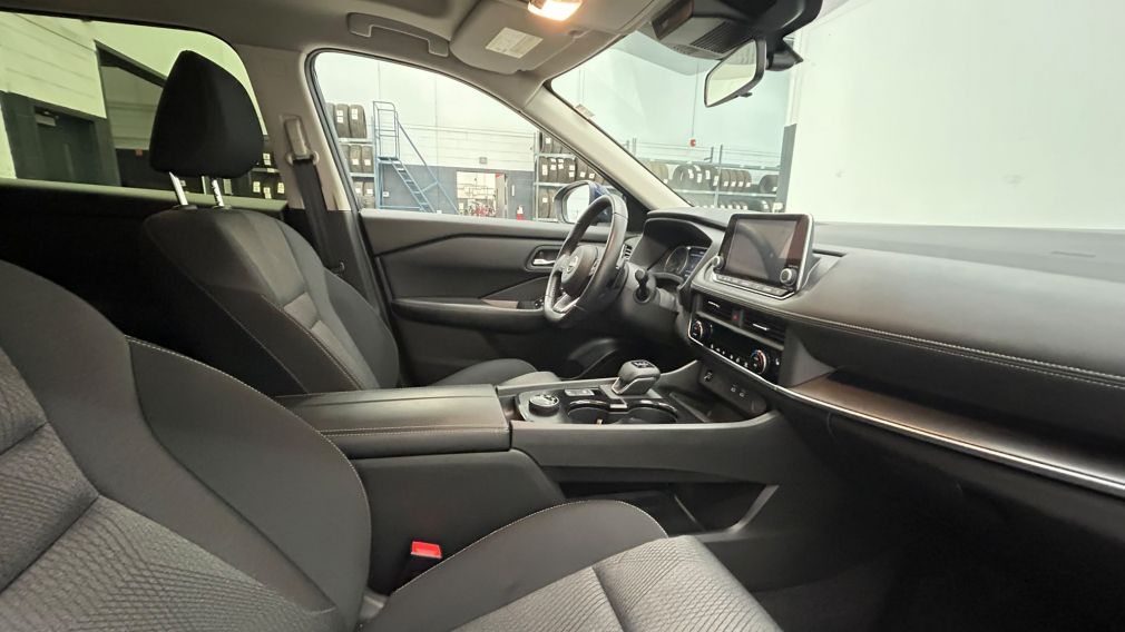 Nissan Rogue SV Moonroof 2024 d&rsquo;occasion à vendre - 9