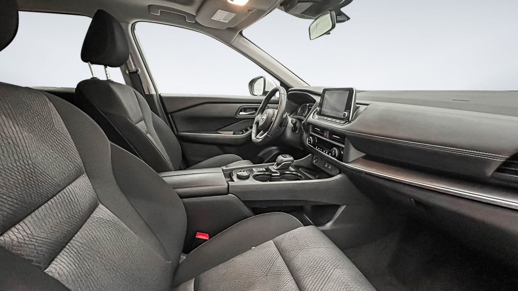 Nissan Rogue SV Moonroof 2024 d&rsquo;occasion à vendre - 9