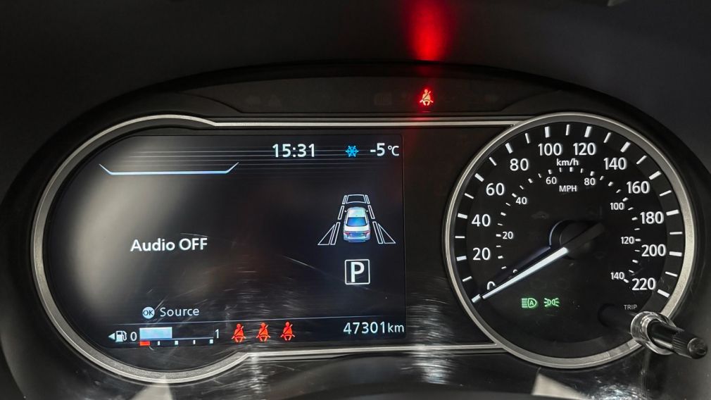 Nissan Versa SV 2023 d’occasion à vendre - 12