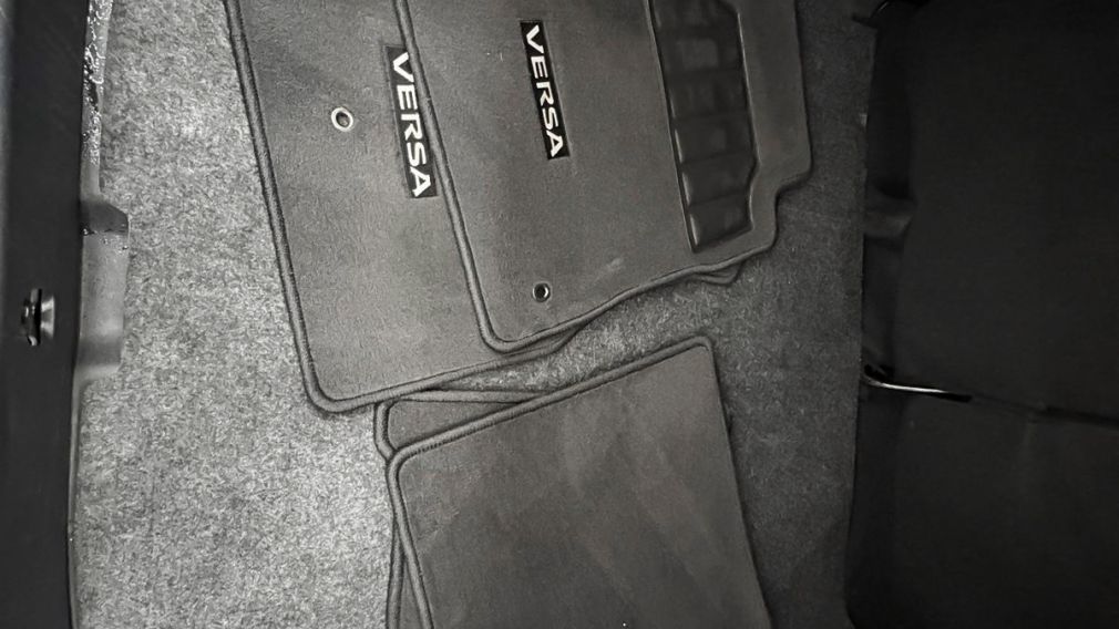 Nissan Versa SV 2023 d’occasion à vendre - 14