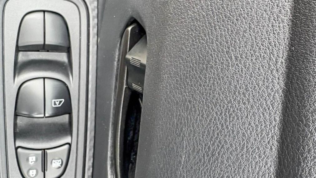 Nissan Versa S 2022 d&rsquo;occasion à vendre - 17