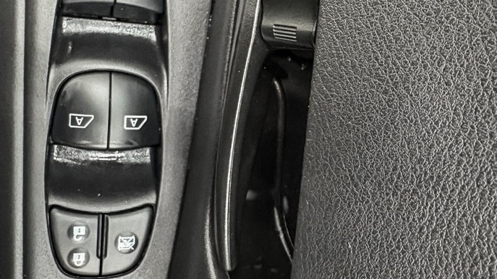 Nissan Kicks S 2024 d&rsquo;occasion à vendre - 10