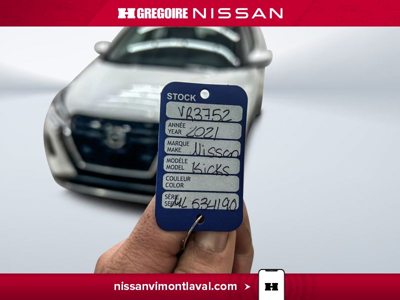 White 2021 Nissan Kicks SUV / Crossover Front-Wheel Drive 