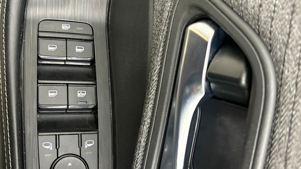 Nissan Rogue SV Moonroof 2023 d&rsquo;occasion à vendre - 14