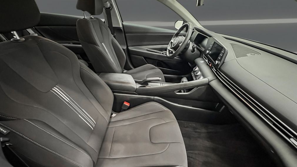 Hyundai Elantra Preferred 2025 d&rsquo;occasion à vendre - 9