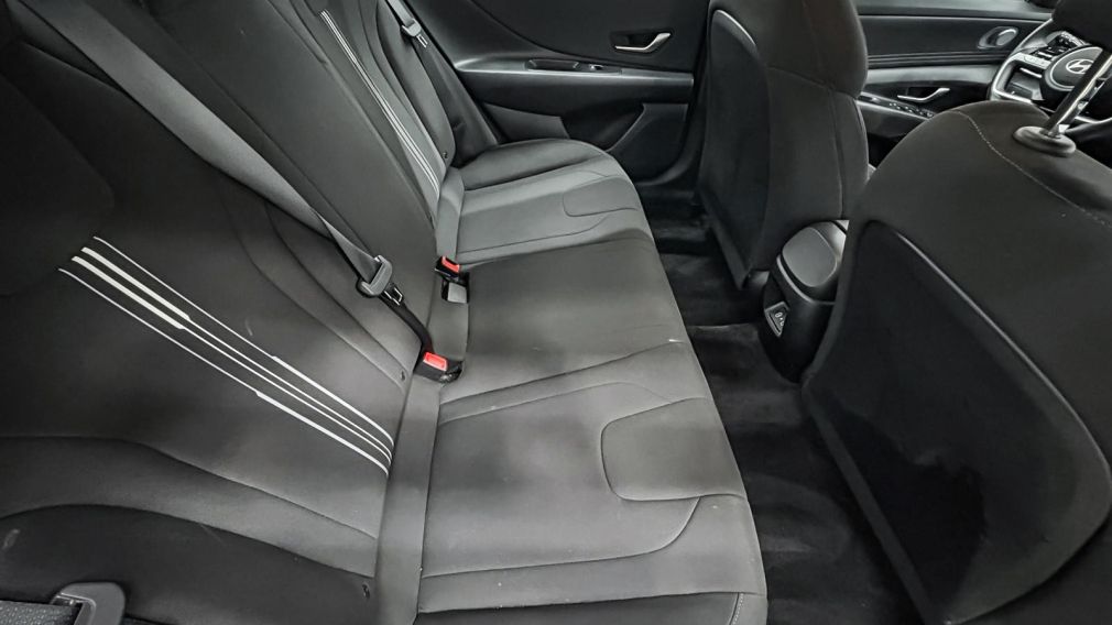 Hyundai Elantra Preferred 2025 d&rsquo;occasion à vendre - 10