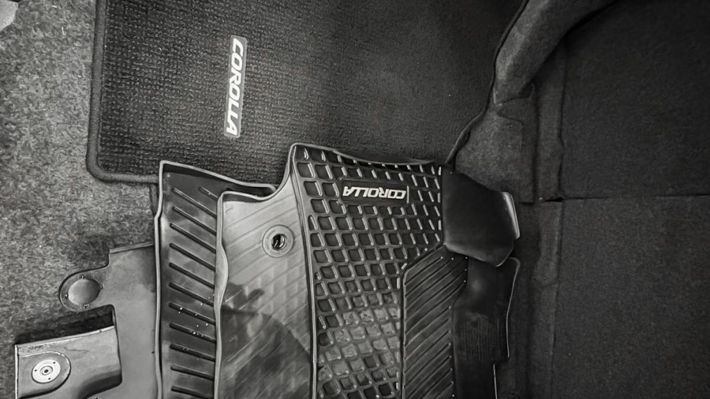 Toyota Corolla LE 2019 d&rsquo;occasion à vendre - 11